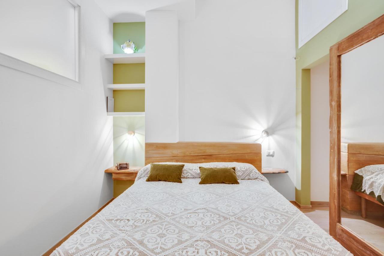 Madame Bari' Suite Apt In The Heart Of Bari Kültér fotó