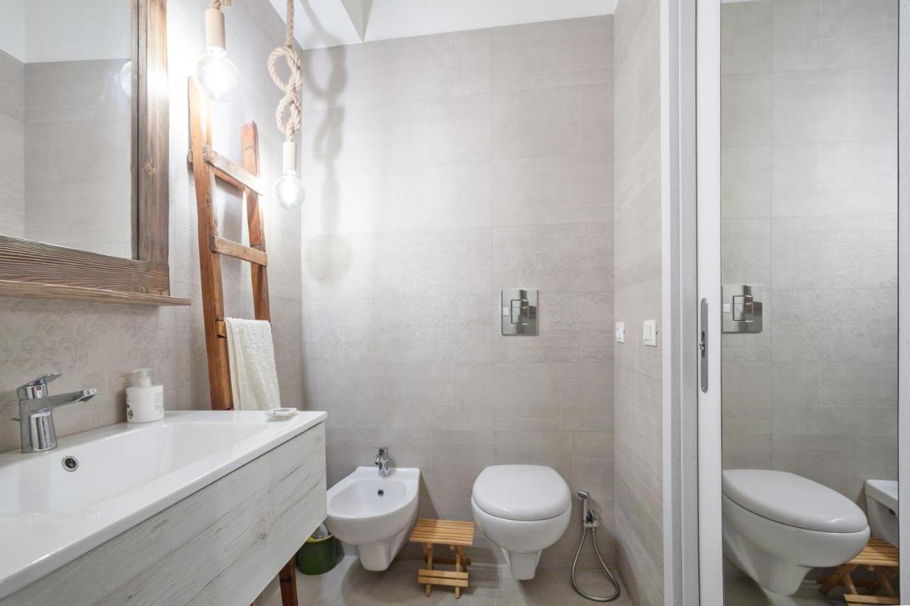 Madame Bari' Suite Apt In The Heart Of Bari Kültér fotó