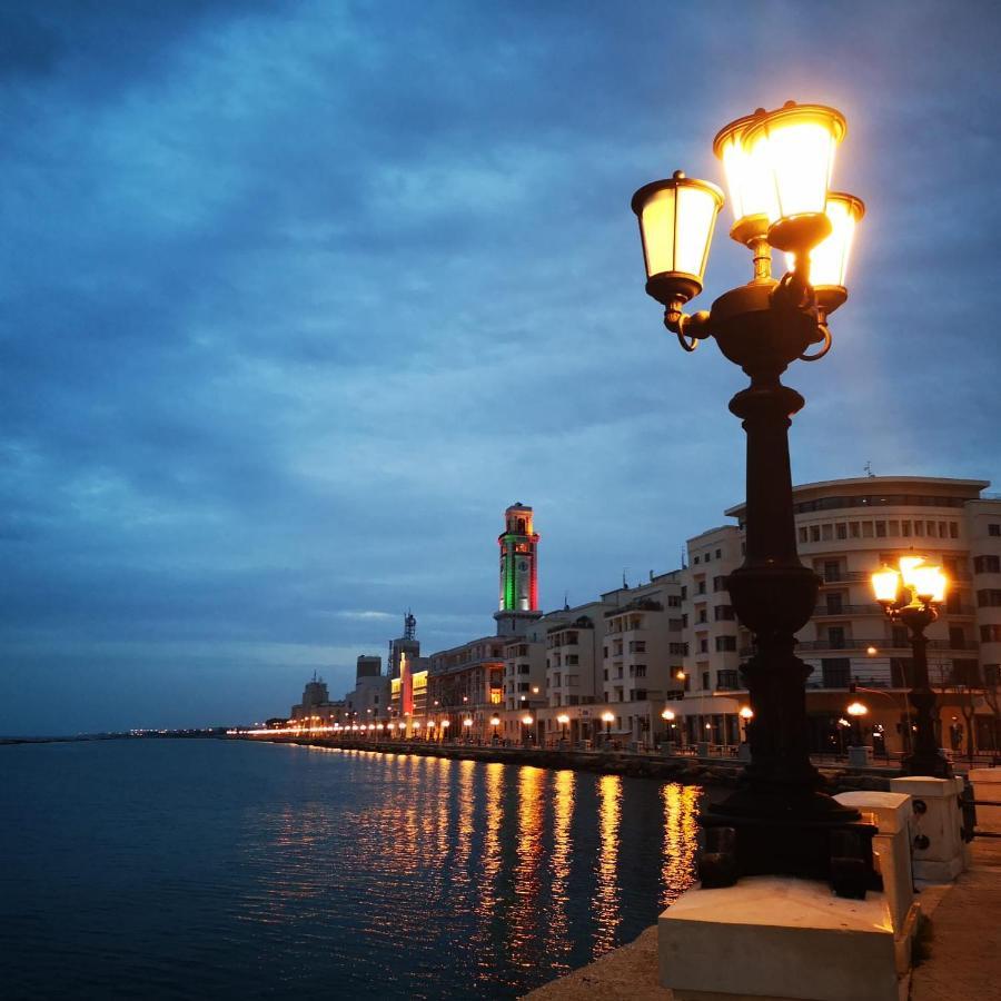 Madame Bari' Suite Apt In The Heart Of Bari Kültér fotó